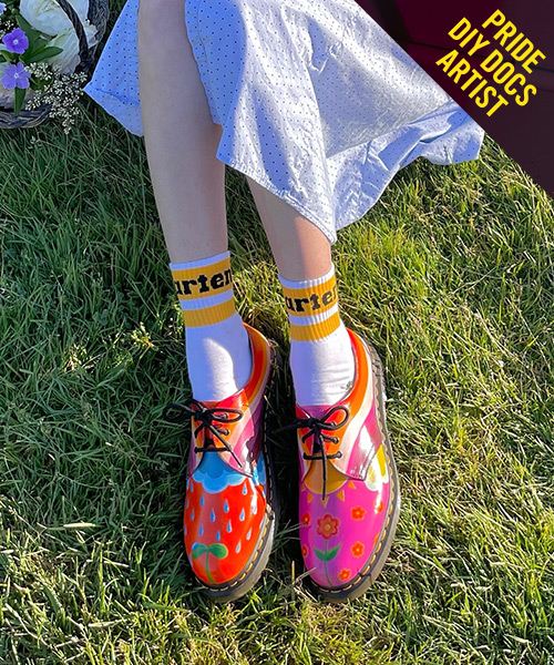 Custom painted doc clearance martens